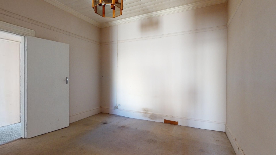 6 Bedroom Property for Sale in North End Eastern Cape